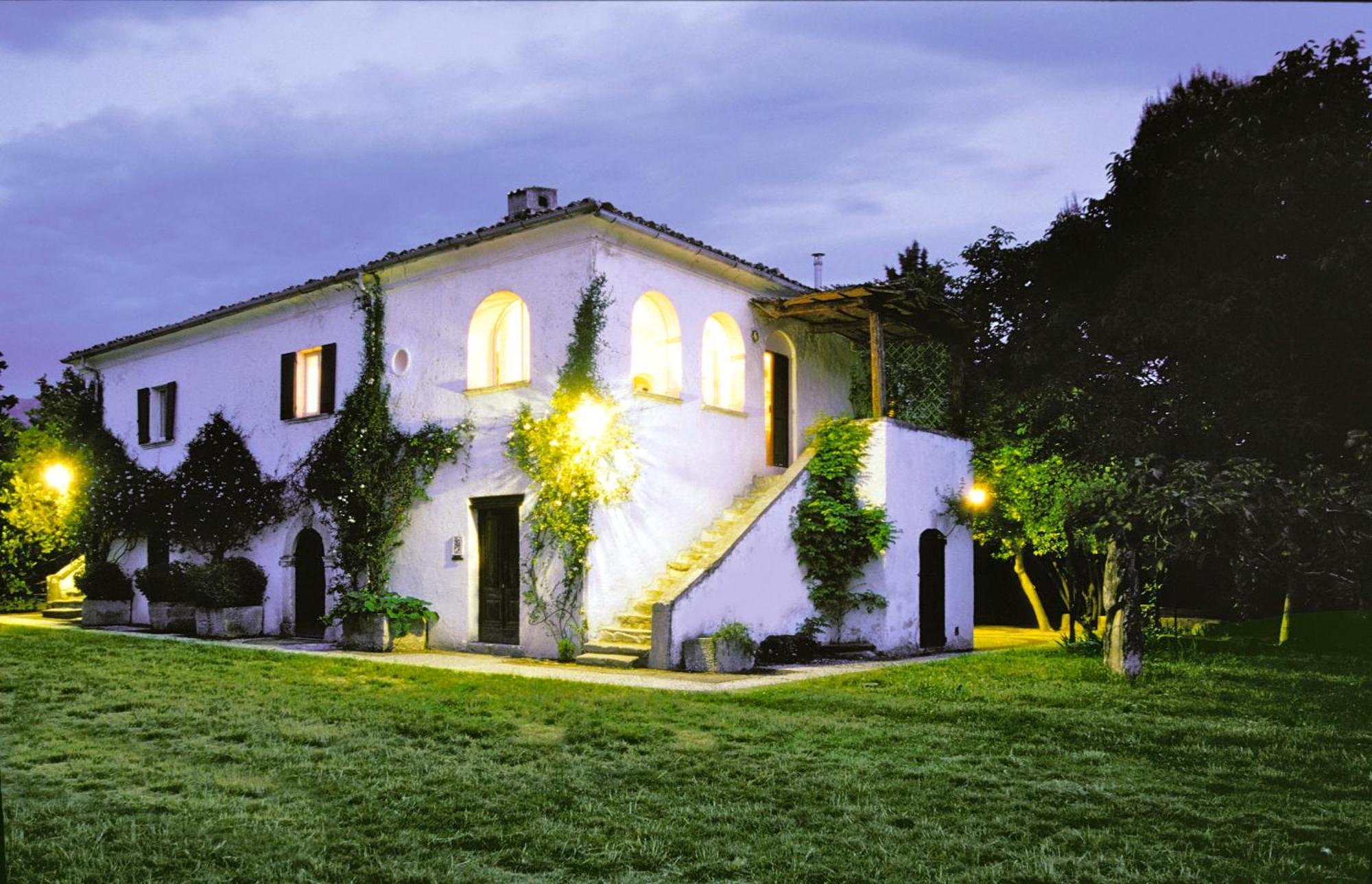 Agriturismo "Borgo Madonna Degli Angeli" - Charming Cottages In The Gardens ! Tocco da Casauria Kültér fotó