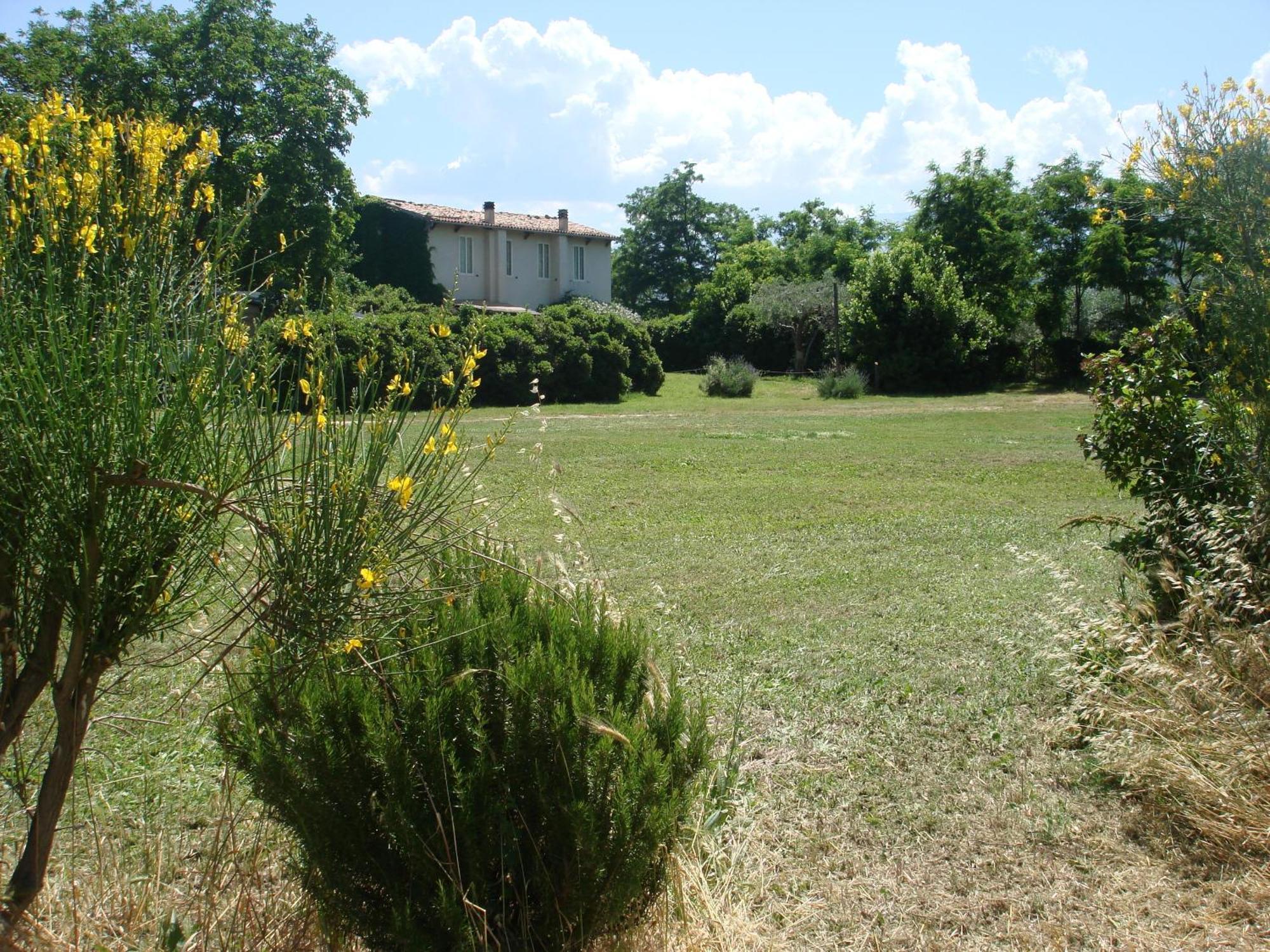 Agriturismo "Borgo Madonna Degli Angeli" - Charming Cottages In The Gardens ! Tocco da Casauria Kültér fotó