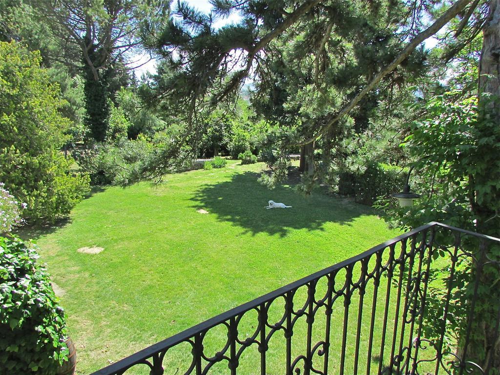 Agriturismo "Borgo Madonna Degli Angeli" - Charming Cottages In The Gardens ! Tocco da Casauria Kültér fotó